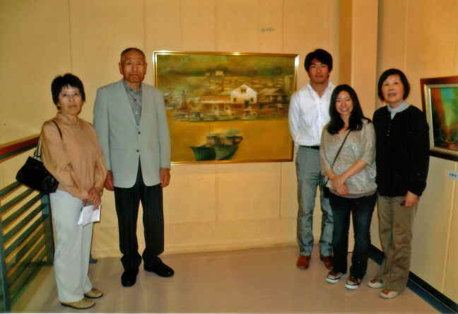 Â̂vwBU߂̂e͒̕Ďq痈Ă܂B